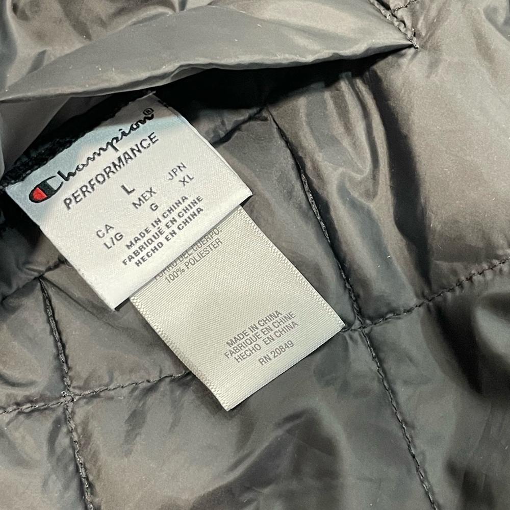 Champion reversible camo/black  quilted hooded puffer coat. SZ L - Picture 7 of 7